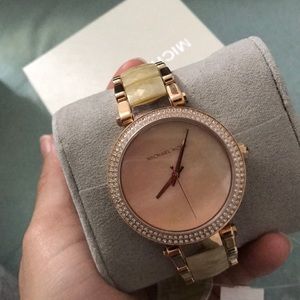Brand new Michael kors watch!!